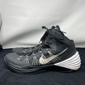 hyperdunk 2013 black